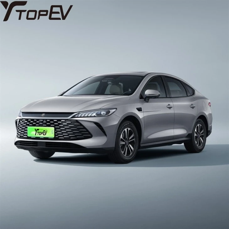 2026 m. BYD Qin PLUS DM-i Plug-hibridiniame sedane